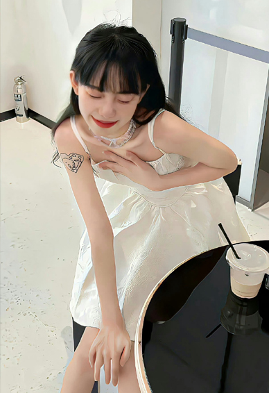 颜值即是正义美少女锁屏壁纸 干净又温柔的壁纸合集